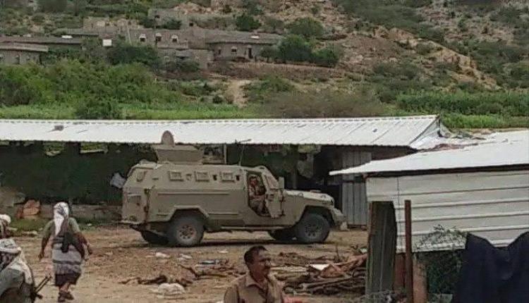 حصار واقتحامات ونهب.. قوات الجبولي تتوحش ضد أبناء المقاطرة