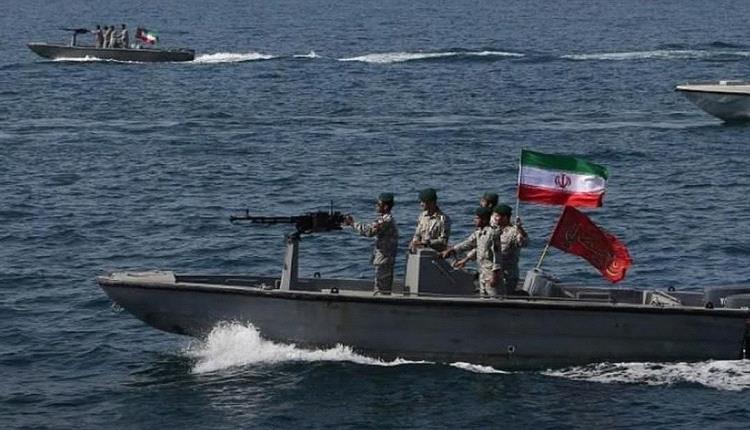 الحرس الثوري الإيراني يصادر سفينة أجنبية بتهمة تهريب الوقود  
