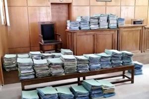 انهيار محاكم الحوثي في صنعاء تحت طوفان الخُلع و2500 ملف تجاري