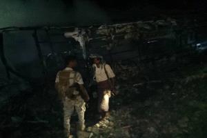 أمن أبين يكشف سبب فاجعة احتراق باص النقل الجماعي وينشر كافة تفاصيلها