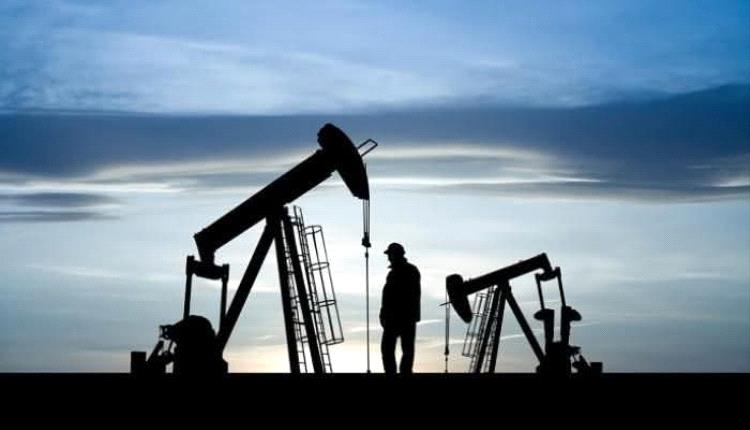 خسارة حادة في أسعار النفط وسط مخاوف زيادة الإمدادات  