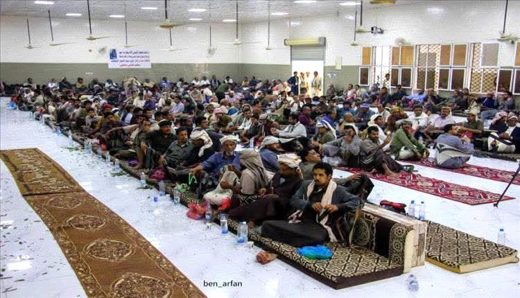 غضب عارم في شبوة.. قبائل المحافظة تهدد بالرد على  اختطاف الحوثي للشيخ غازي الأحول في صنعاء