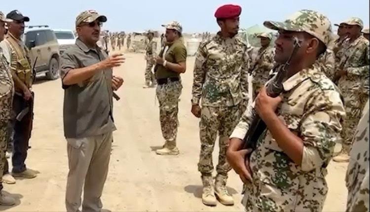 أسرار تُكشف وقصص تروى لاول مرة عن اسلوب إدارة طارق صالح للساحل الغربي وتعامله مع تجاوزات ضباطه وافراده