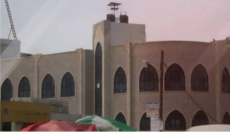 صنعاء.. الحوثيون يقتحمون مسجد السنة في سعوان لفرض خطيبهم