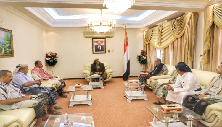 محافظ حضرموت في سيئون لمناقشة الأوضاع الخدمية والأمنية والعسكرية 