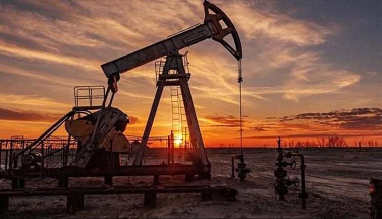 النفط يقفز 1% بعد إعلان ترامب عن تعهد الهند بوقف النفط الروسي  