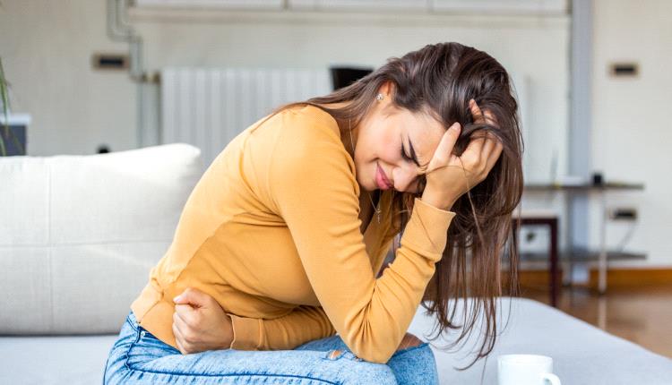 ماذا يحدث للجسم عند عدم التبرز لمدة أسبوع؟ العلامات والمخاطر