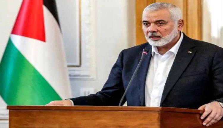 بينهم أفراد من عائلة هنية.. إسرائيل تسمح بمغادرة عشرات الفلسطينيين والأتراك من غزة 