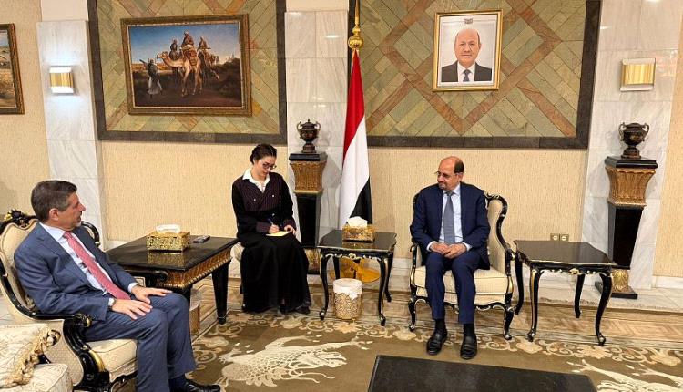 لقاء يمني أمريكي يبحث تهديدات حوثية خطيرة