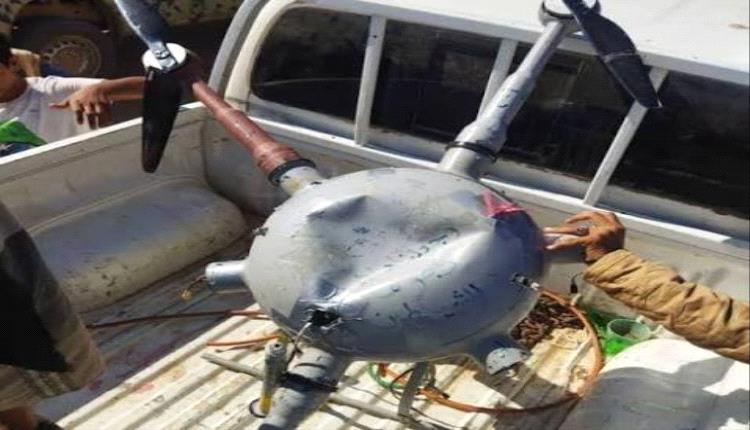 القوات الحكومية تسقط طائرة حوثي محملة بالقذائف
