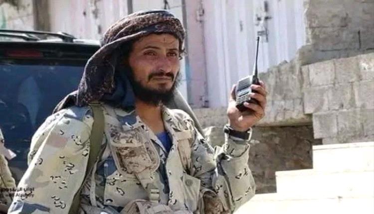 تفاصيل هجوم الحوثي على معسكر الشرعية في تعز 