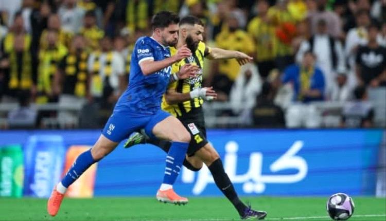 قمة الكلاسيكو: الاتحاد يستضيف الهلال في صراع الصدارة اليوم
