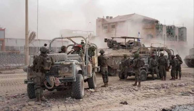 إصابة 12 جنديا إسرائيليا في حادث عملياتي على حدود غزة  