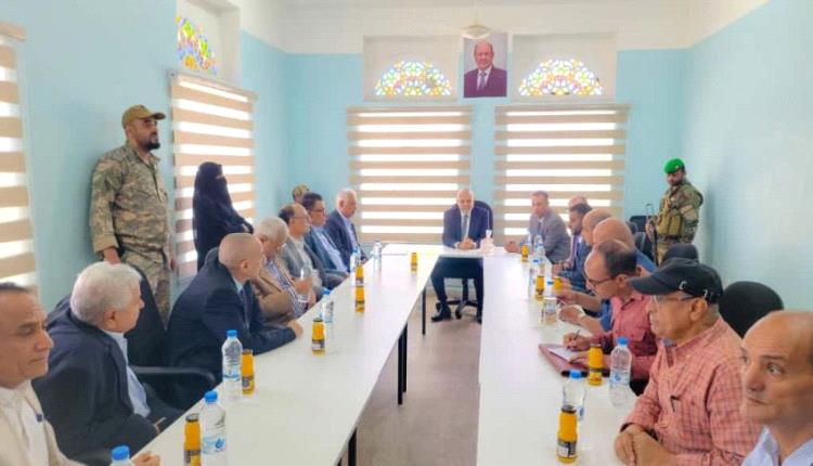 وداعاً المال اليدوي بتعز.. بدء النظام الإلكتروني للضرائب وربطه بالنيابة والمحكمة