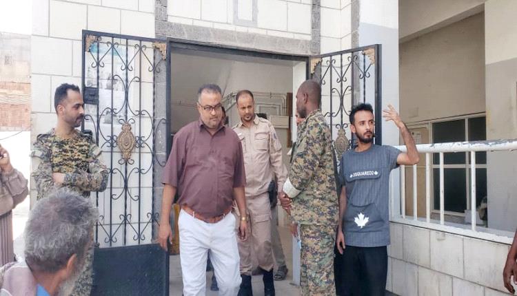 مدير عام التواهي يتفقد شرطة القلوعة ويقدم الدعم للازم لتعزيز الأداء والانضباط الأمني