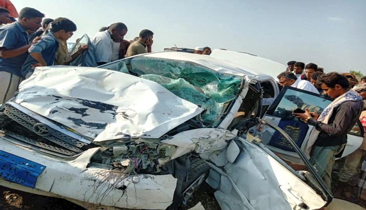 بينهم قاضي ووكيل النيابة.. وفاة 9 أشخاص إثر حادث مروع في الحديدة