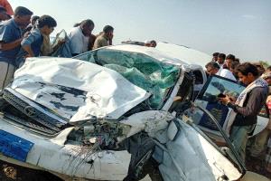 بينهم قاضي ووكيل النيابة.. وفاة 9 أشخاص إثر حادث مروع في الحديدة 