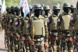 الحوثي يعلن استكمال حشد وتدريب قرابة ١٠٠ الف مقاتل على حدود السعودية