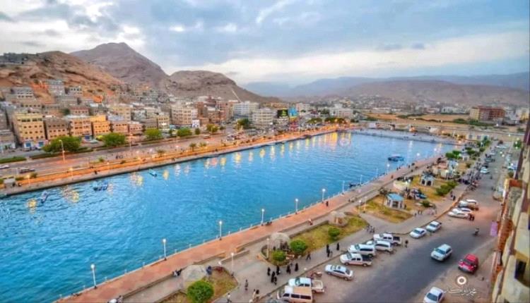 جريمة تهز المكلا.. العثور على جثة خمسيني مشنوقا داخل منزله