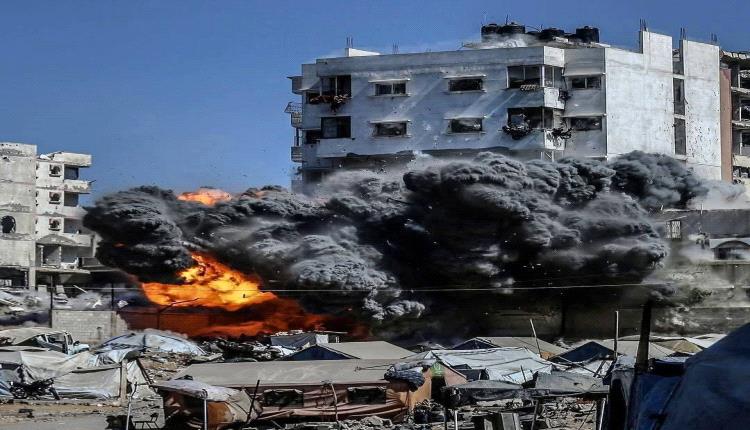 قوات الإحتلال تكثف قصف وتفجير المنازل والأبراج السكنية في غزة