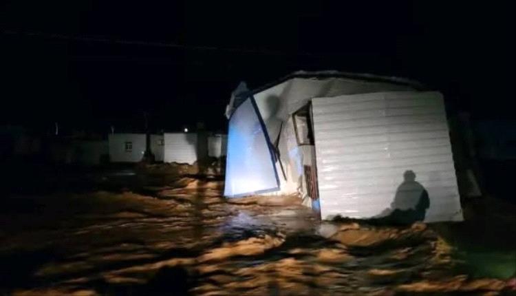 مأرب.. إطلاق نداء استغاثة لإنقاذ آلاف النازحين بعد أمطار غزيرة 