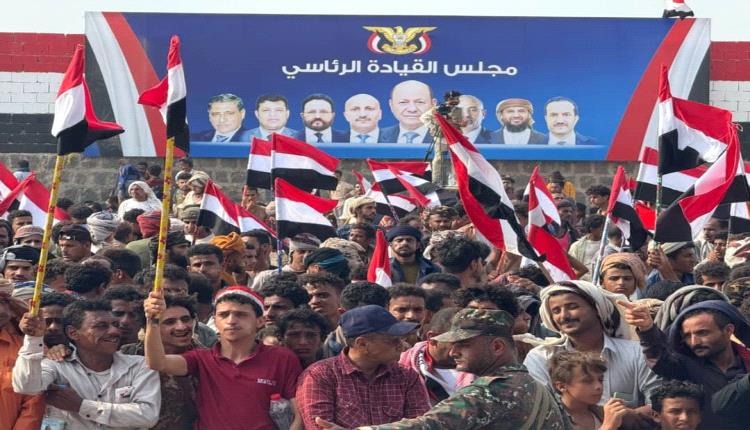 انطلاق مهرجان 26 سبتمبر في مدينة المخا.. صور 