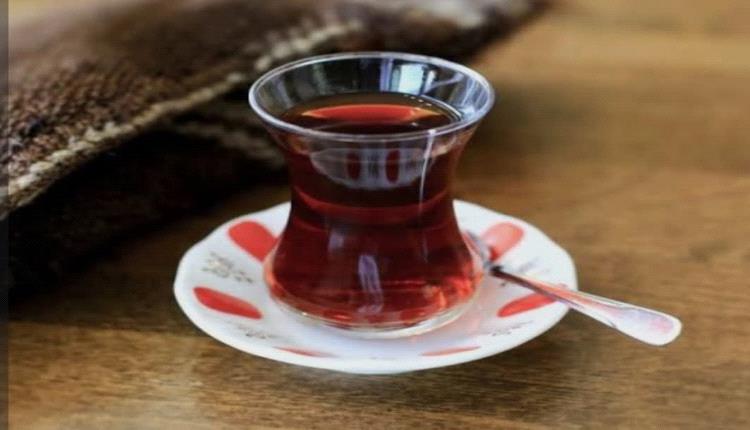 يخفض خطر السكري ويكافح السمنة.. فوائد صحية لتناول الشاي