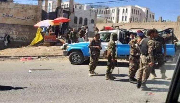 الحوثيون يفرضون حصارًا خانقًا على قرية في ريف صنعاء