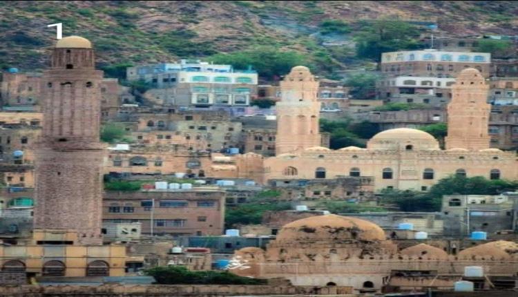 تطفيش المستثمرين وابتزاز المواطنين.. فساد سلطة مظفر تعز يثير الغضب والصمت الرسمي يغيّب الرقابة