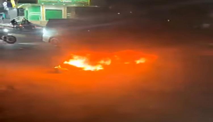 رصاص على المتظاهرين في المكلا يشعل الشارع.. قتلى وجرحى وغضب يتفجر بإغلاق الطرق