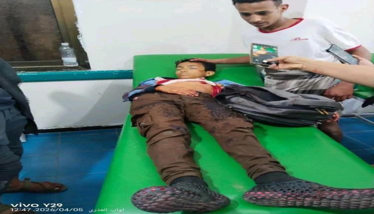قناص حوثي يقتل طفلًا أثناء عودته من المدرسة في تعز