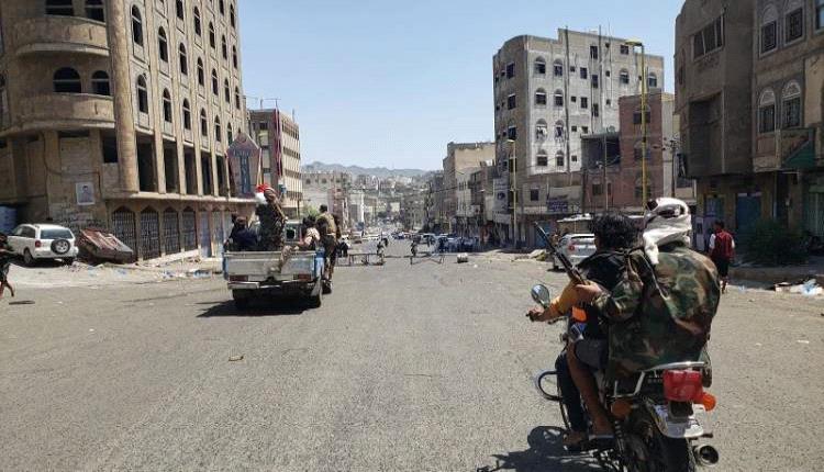 نبيل الصوفي: الإخوان يواصلون حفر قبر تعز وسط ترتيبات سعودية للجيش والجبهات