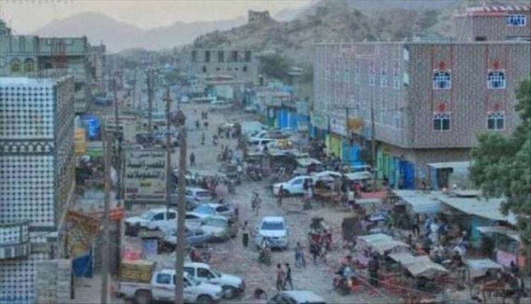 اشتباكات قبلية دامية تُجبر القوات العسكرية على التدخل وفرض الطوق الأمني