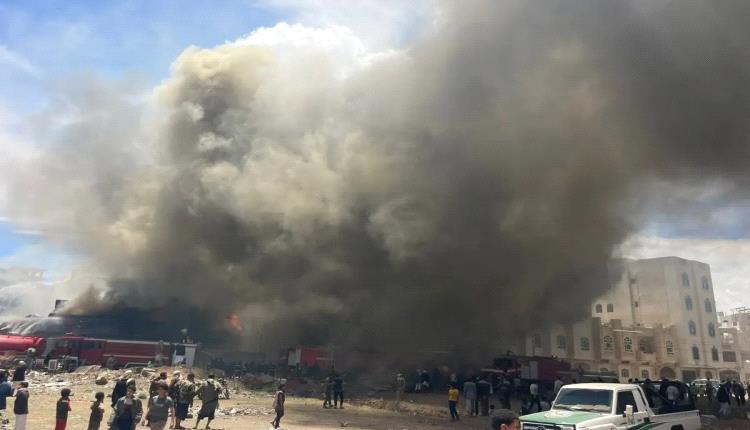 اندلاع حريق هائل في مصنع إسفنج بصنعاء 