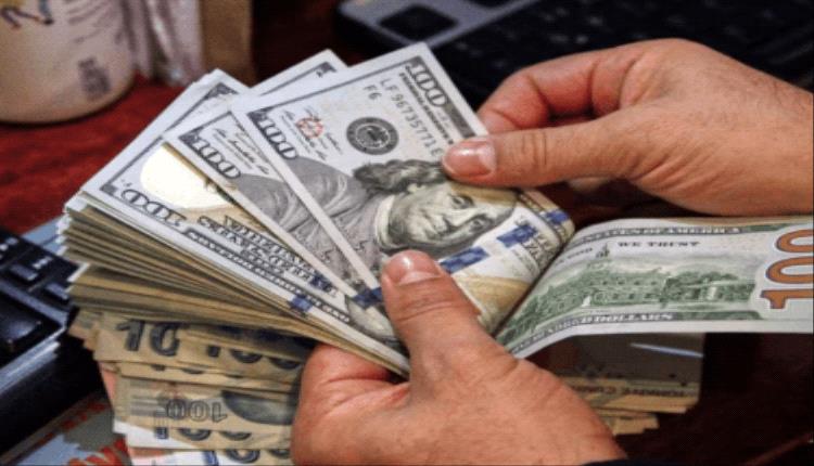 الدولار يرتفع إلى أعلى مستوى خلال أسبوع