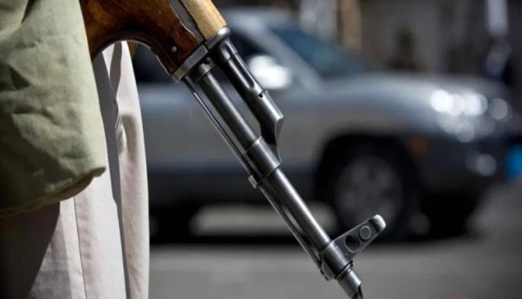 ذمار.. مسلح حوثي يقتل شاب بسبب مشادة كلامية