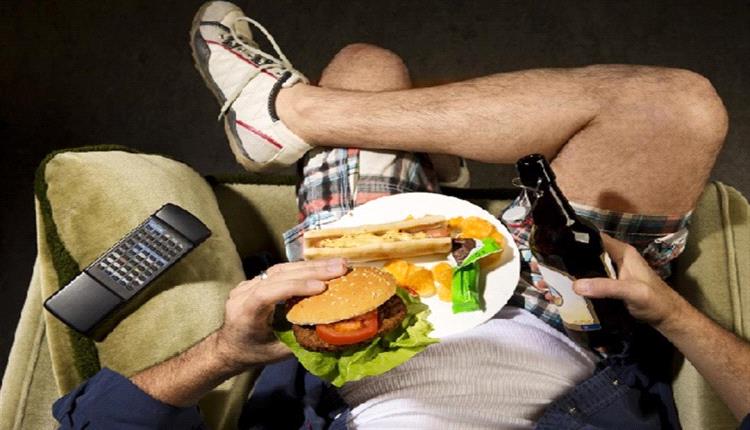 دراسة حديثة: أطعمة تضرّ خصوبة الرجال وتضعف الحيوانات المنوية