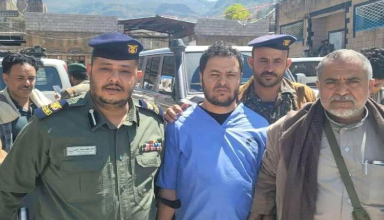 قبل ثواني من الاعدام… عفو يهزم الموت ويحرر سجينا بعد 27 عامًا خلف القضبان في إب