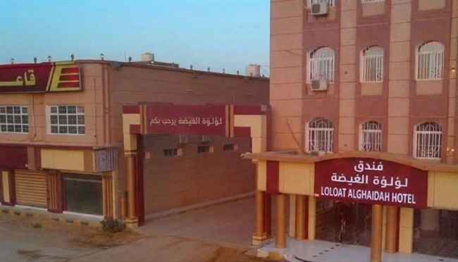 رصاصة في الرأس داخل سيارة تعمل.. لغز مقتل شاب يهز مدينة الغيضة