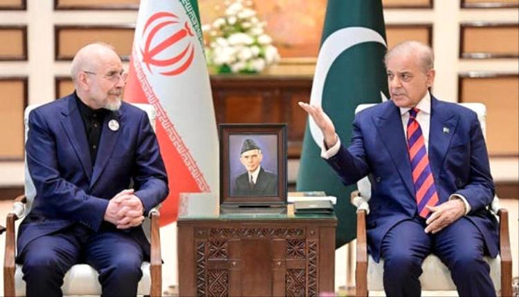 بسبب أستمرار الحصار البحري: إيران لم تقرر بعد إرسال وفدهل إلى مفاوضات باكستان 