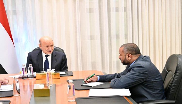 العليمي يوجه رسالة لـ"الضالع" مسقط الزُبيدي ويؤكد على بناء مشروع المستقبل