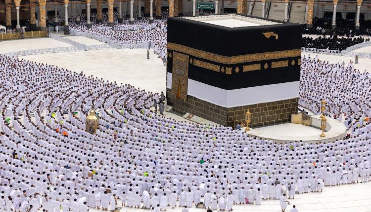 السعودية.. غرامة مالية كبيرة لمن يؤوي حاملي تأشيرات الزيارة بمكة في موسم الحج 