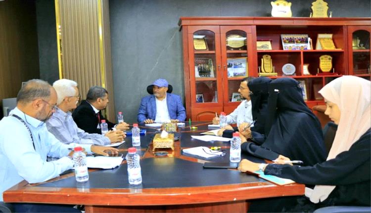 اجتماع طارئ في عدن لكبح جماح الأسعار وحماية المستهلك