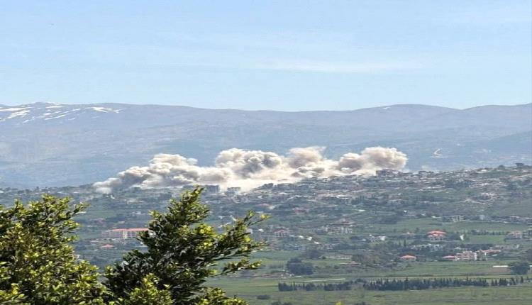غارة إسرائيلية على بلدة في جنوب لبنان بعد إنذار بالإخلاء