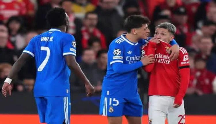 طرد فوري.. الفيفا يقر قوانين جديدة لمعاقبة تغطية الفم قبل كأس العالم