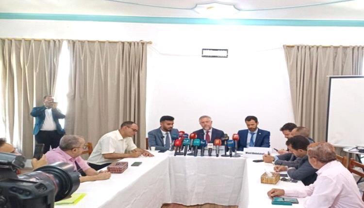 سفير الاتحاد الأوروبي يدلي بتصريح هام عن تعز.. ويؤكد تقديم الدعم