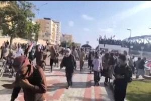 عاجل: مصادمات وإطلاق نار لتفريق مشاركين في تظاهرة الانتقالي الجنوبي في المكلا