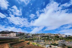 درجات الحرارة المتوقعة على المدن اليمنية اليوم الأربعاء