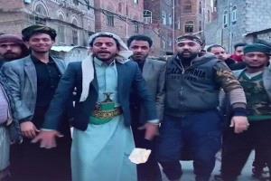 غليان شعبي في صنعاء.. تحرك قيادات حوثية يشعل الأحياء السكنية بموجة رفض غاضبة