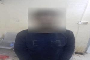 الأمن يضبط مجرمان متورطان بالتقطع والسرقة بالإكراه وانتحال صفة رجل أمن في عدن